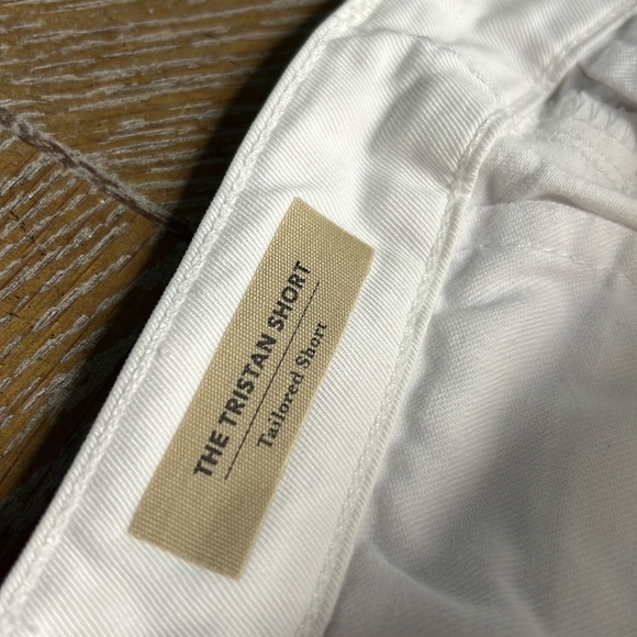 AG ADRIANO GOLDSCHMIED White The Tristan Tailored Short 24R - Picture 3 of 7